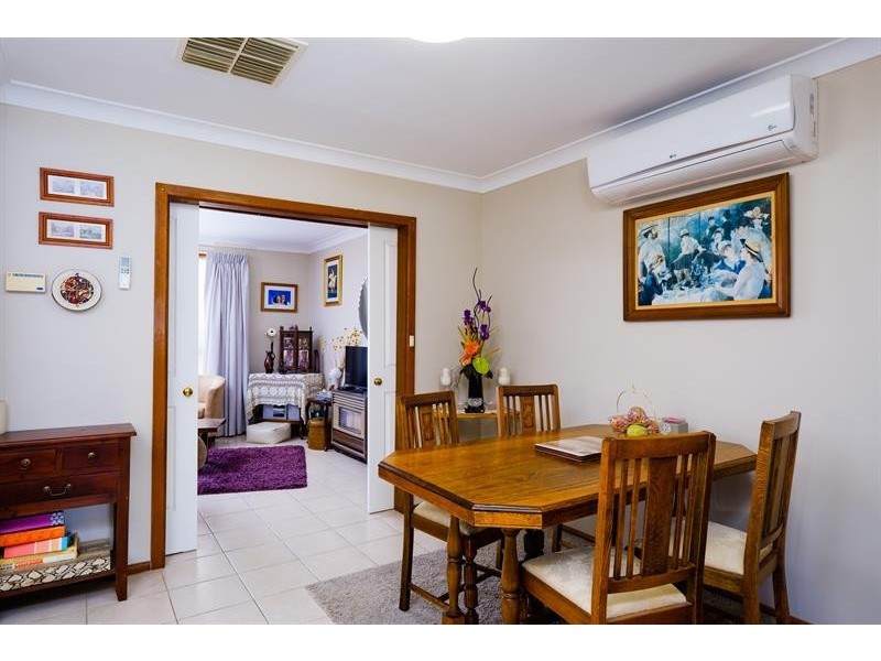 344 Shirleen Cres, Lavington NSW 2641