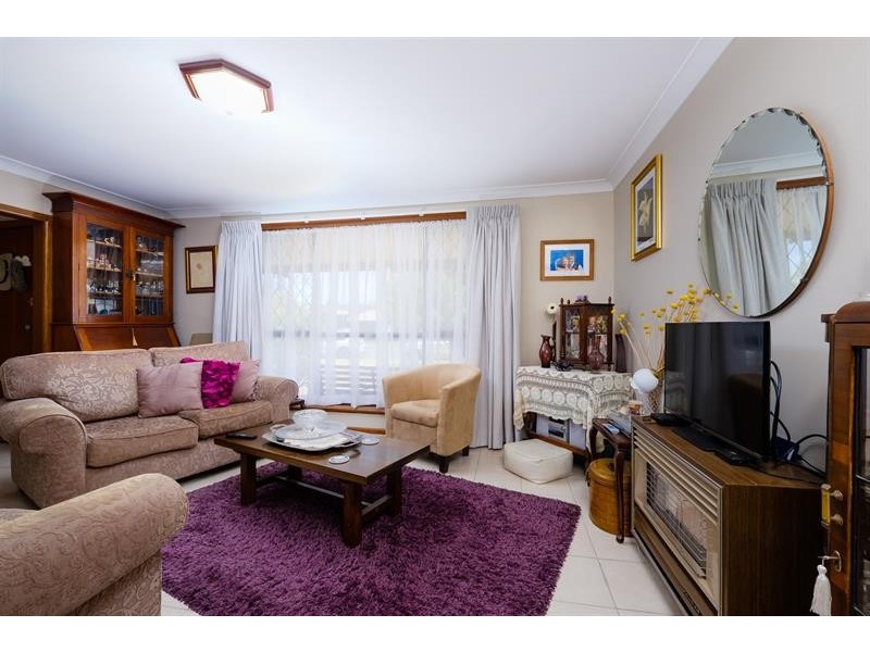 344 Shirleen Cres, Lavington NSW 2641