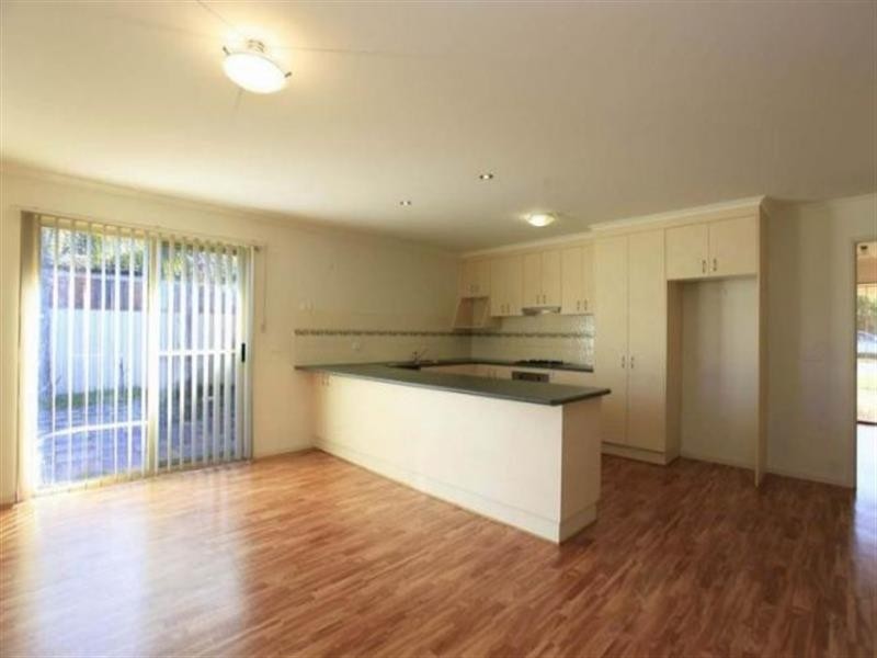 61 Jacaranda Street, West Albury NSW 2640