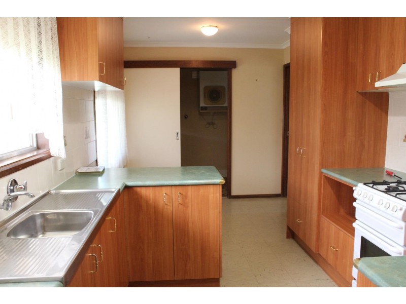 18 Conmurra Way, Springdale Heights NSW 2641