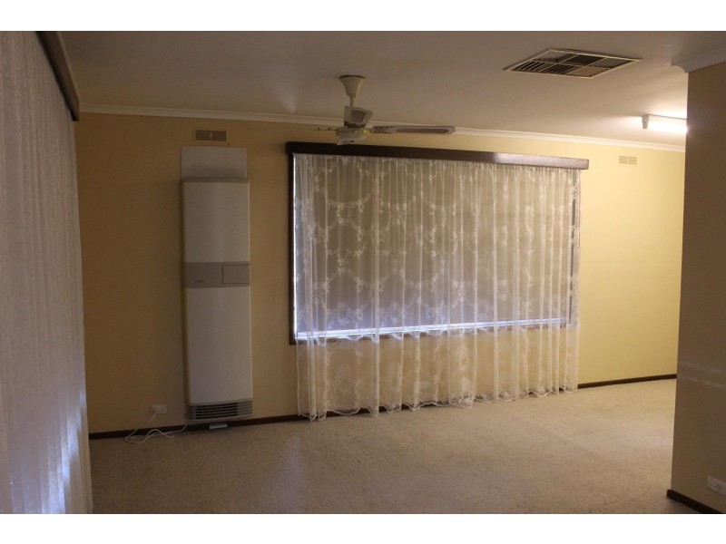 18 Conmurra Way, Springdale Heights NSW 2641