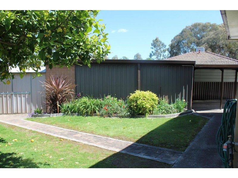18 Conmurra Way, Springdale Heights NSW 2641