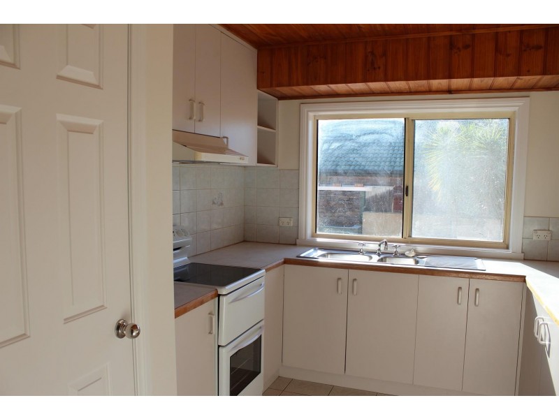 677 Centaur Road, Hamilton Valley NSW 2641