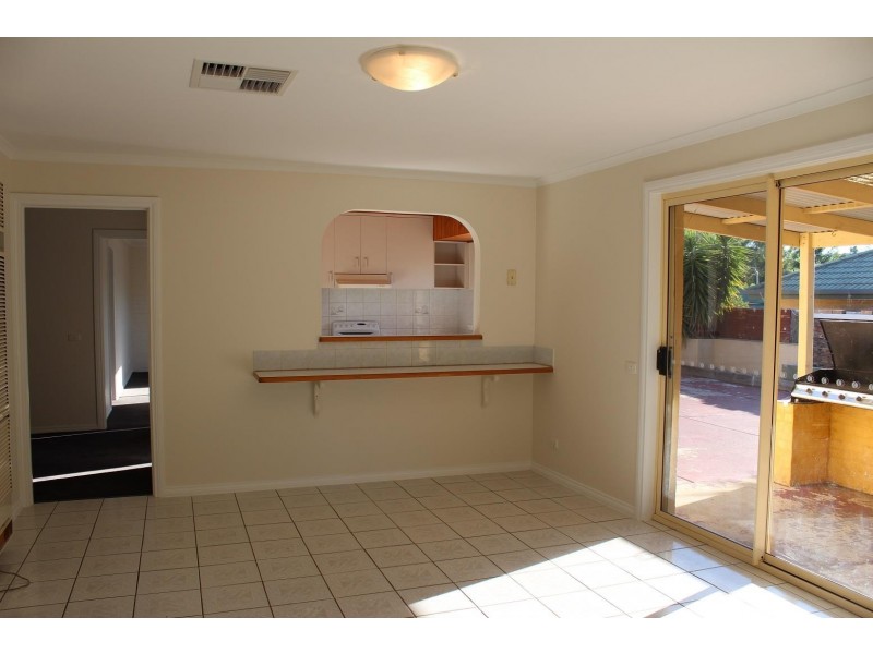 677 Centaur Road, Hamilton Valley NSW 2641