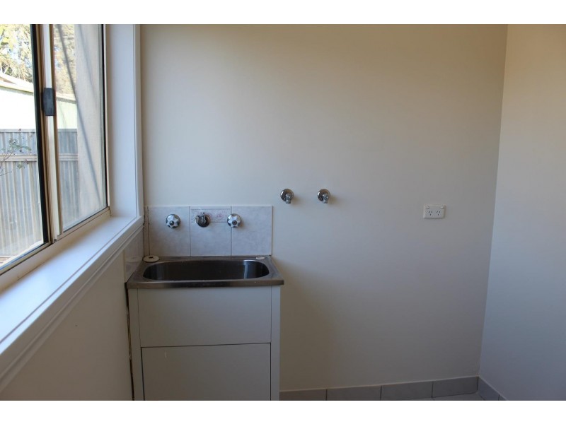 677 Centaur Road, Hamilton Valley NSW 2641