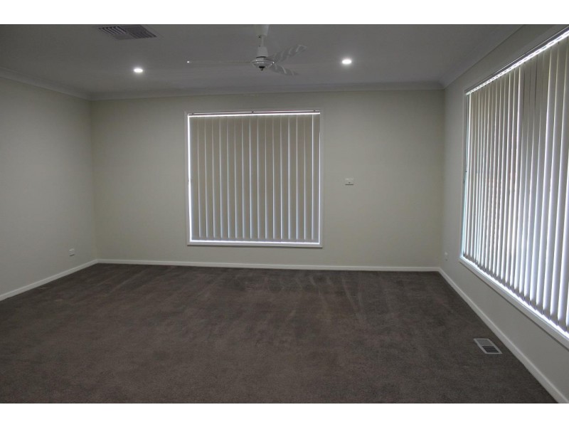 1026 Ruth Street, North Albury NSW 2640