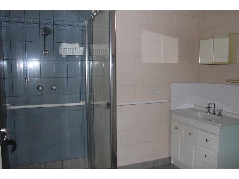 4/6 Rattray Avenue, Wodonga VIC 3690