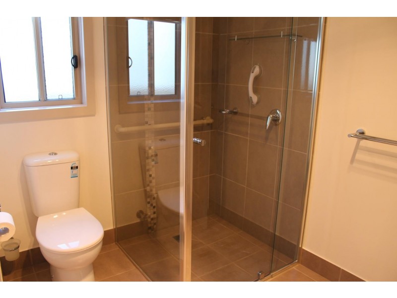 56/639 Kemp Street, Lavington NSW 2641