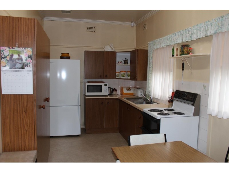 965 Kestrel Street, North Albury NSW 2640