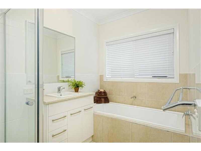 617 Elm Street, Albury NSW 2640