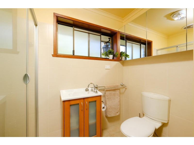 359 Woodstock Court, East Albury NSW 2640