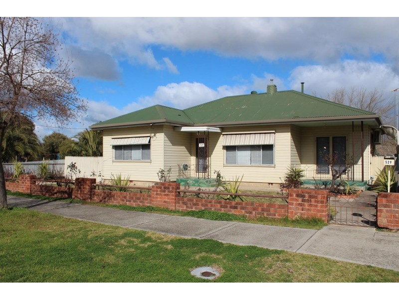 529 Comans Avenue, Lavington NSW 2641