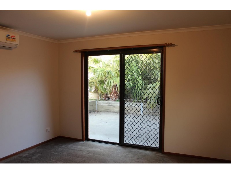 4 Benn Crescent, West Albury NSW 2640