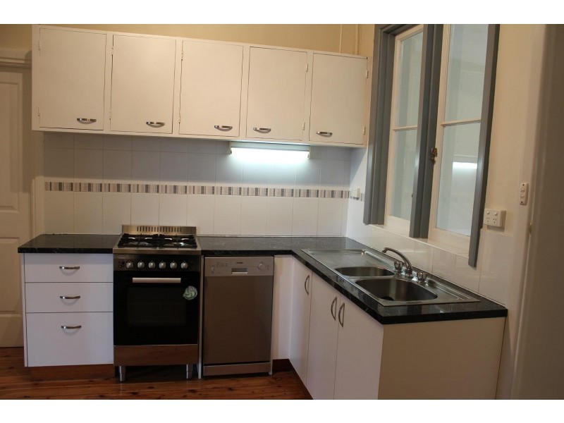 313  Downside Street, East Albury NSW 2640