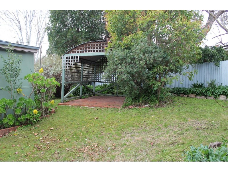 313  Downside Street, East Albury NSW 2640