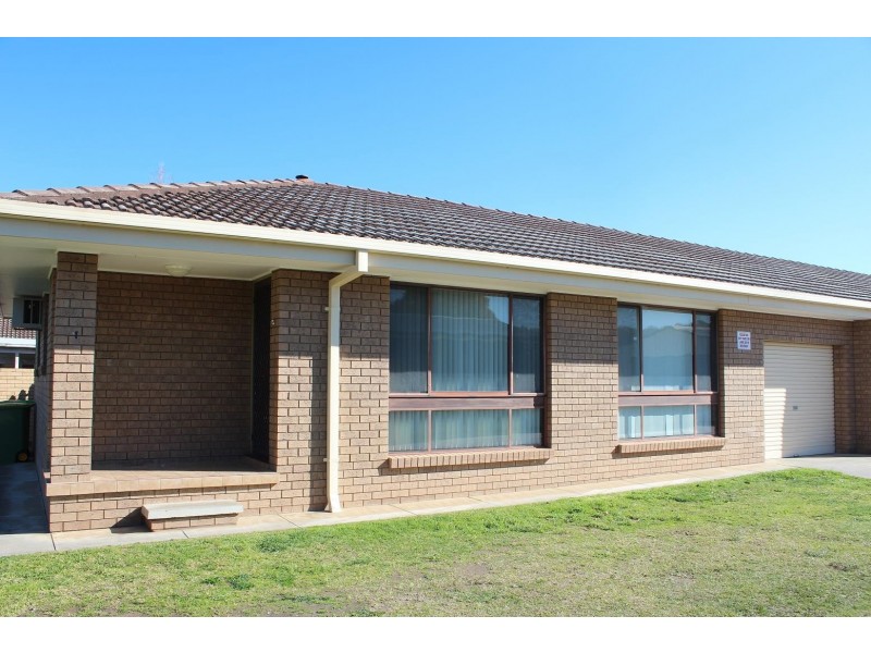 1/572 Mair Street, Lavington NSW 2641