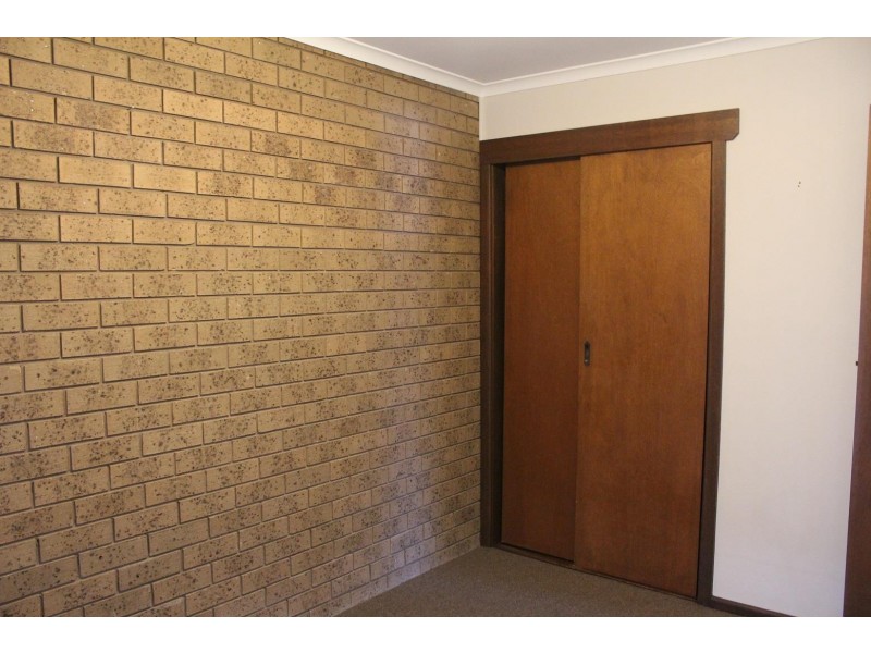 1/572 Mair Street, Lavington NSW 2641