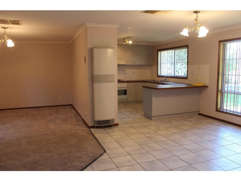 79A Dumbrell Circuit, Glenroy NSW 2640