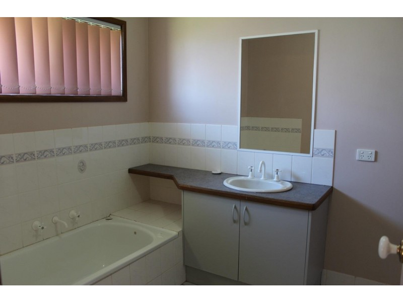 79A Dumbrell Circuit, Glenroy NSW 2640