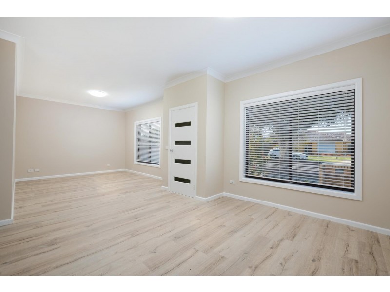 1/399 Dick Road, Lavington NSW 2641