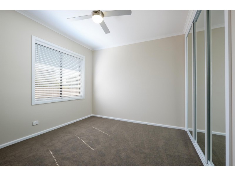 1/399 Dick Road, Lavington NSW 2641