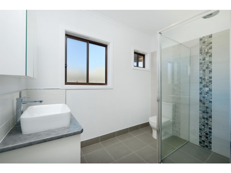 1/399 Dick Road, Lavington NSW 2641