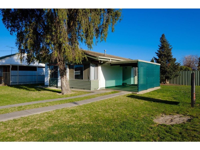 457 Douglas Road, Lavington NSW 2641