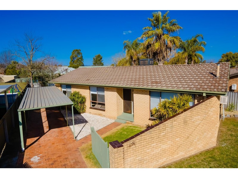 580 Prune Street, Lavington NSW 2641