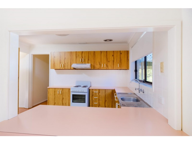 580 Prune Street, Lavington NSW 2641