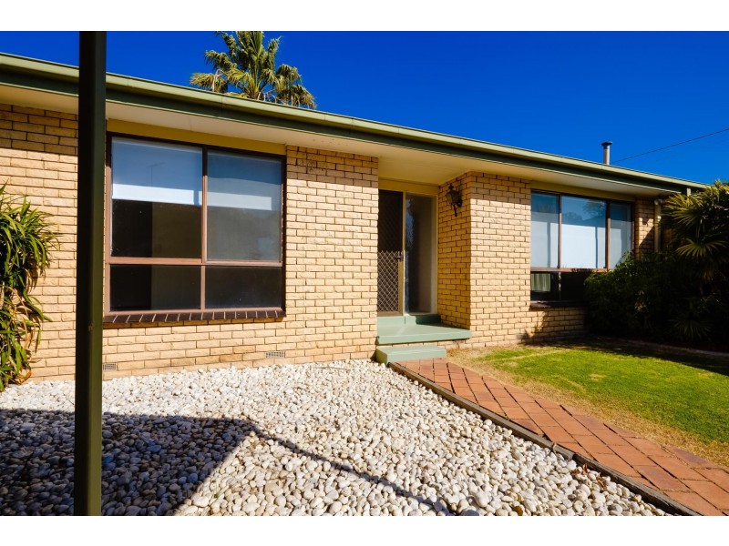 580 Prune Street, Lavington NSW 2641