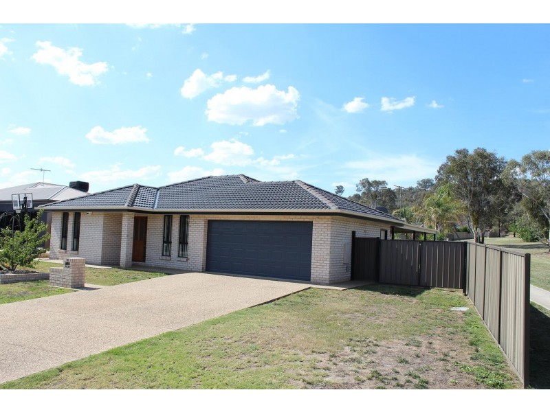 28 Dalbirra Place, Springdale Heights NSW 2641