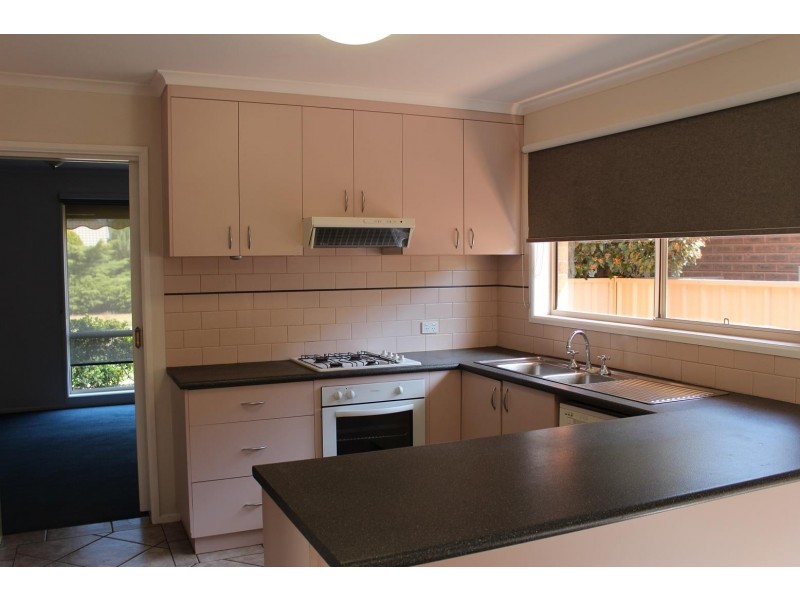 14 Bullara Court, Springdale Heights NSW 2641