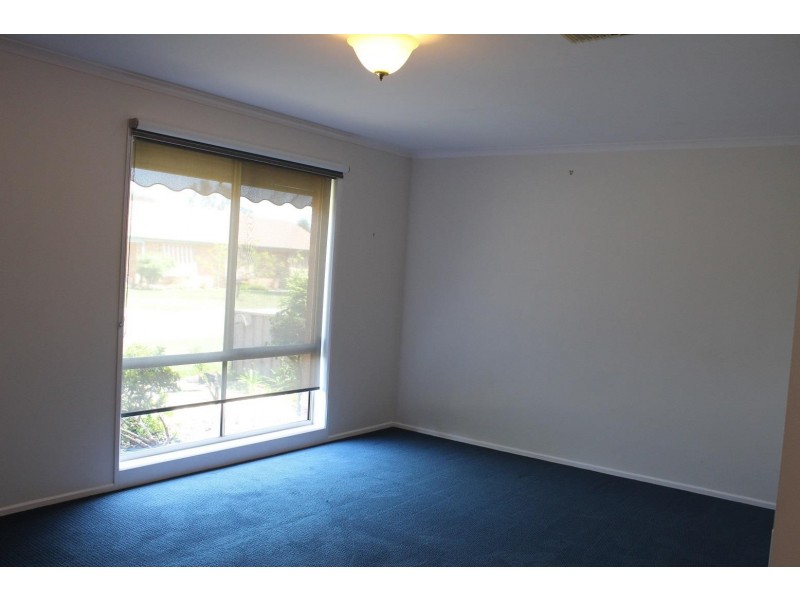 14 Bullara Court, Springdale Heights NSW 2641