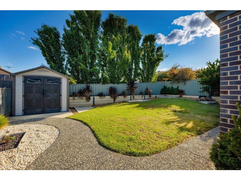 17 Treecreeper Street, Thurgoona NSW 2640