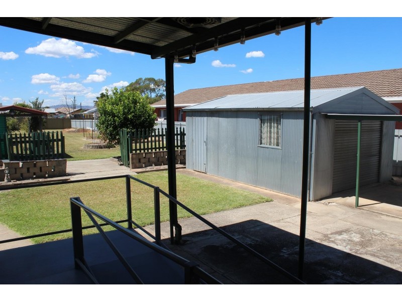 516 Kotthoff Street, Lavington NSW 2641