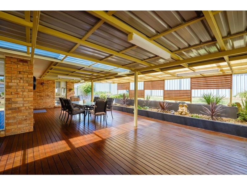 28 Keatinge Court, Lavington NSW 2641