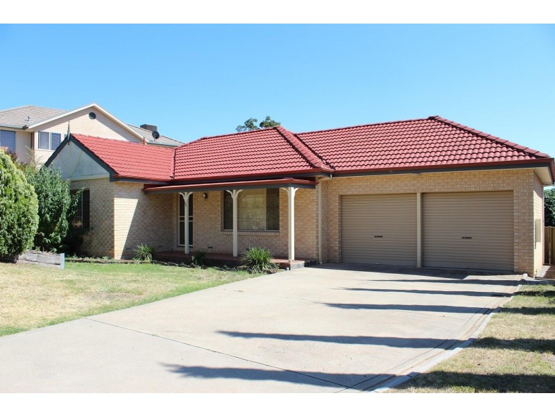 44 Grandview Terrace, East Albury NSW 2640