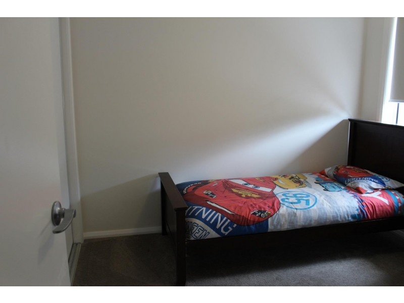 49 Greta Drive, Hamilton Valley NSW 2641