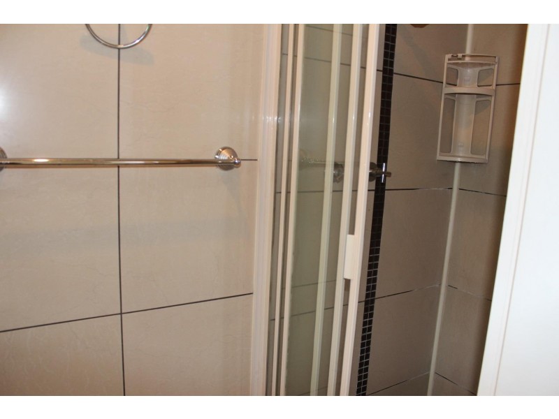 2/718 East Street, East Albury NSW 2640