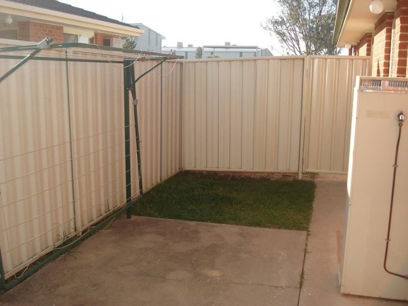 2/732 Lavis Street, East Albury NSW 2640