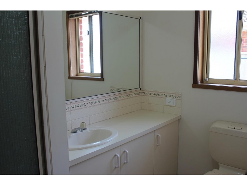 2/732 Lavis Street, East Albury NSW 2640