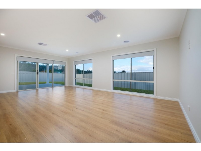 4 Stableford Road, Glenroy NSW 2640