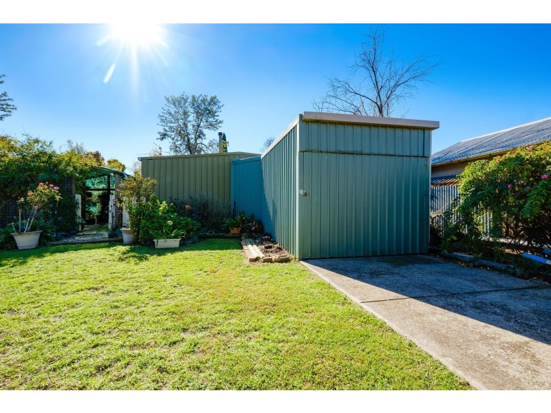 446 Mcdonald Road, Lavington NSW 2641