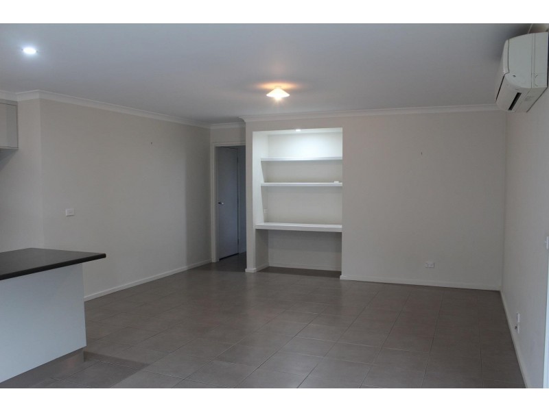446 Kotthoff Street, Lavington NSW 2641