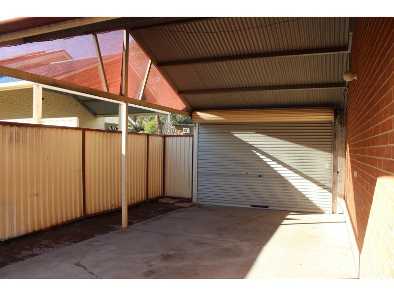 55 Kurrajong Crescent, West Albury NSW 2640