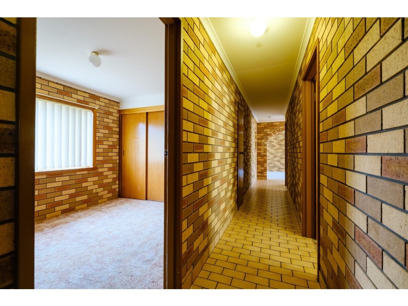 1 & 2/265 Mount Street, East Albury NSW 2640