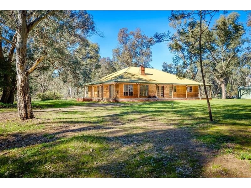 13 Quartz Hill Road, Jindera NSW 2642