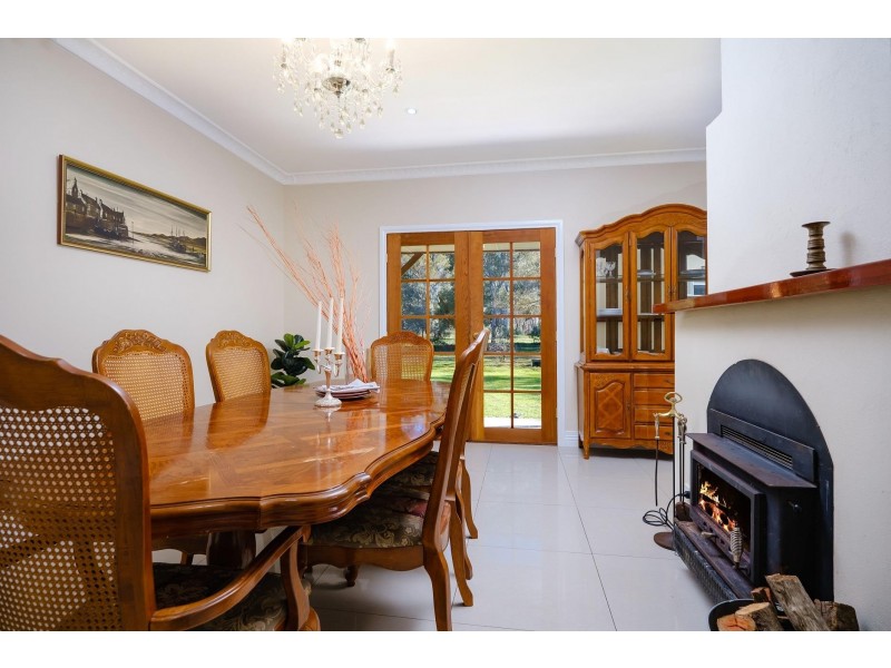 13 Quartz Hill Road, Jindera NSW 2642