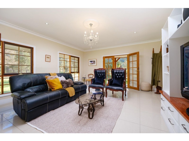 13 Quartz Hill Road, Jindera NSW 2642