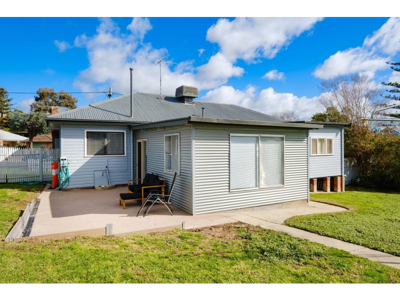 274 Denmar Street, East Albury NSW 2640